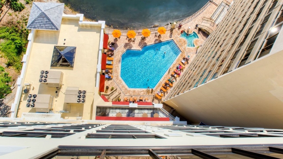 Ramada Plaza by Wyndham Orlando Resort & Suites International Drive